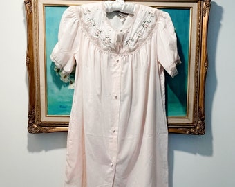 1970s Light Pink Barbizon Nightgown