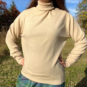 1970s Beige Wool Turtleneck Pullover Sweater | 100% Pure Wool | Byford Made in England | Size Medium