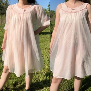 1950s Light Pink Peignoir Set by Texsheen | 50s Matching Nightgown and Robe Set
