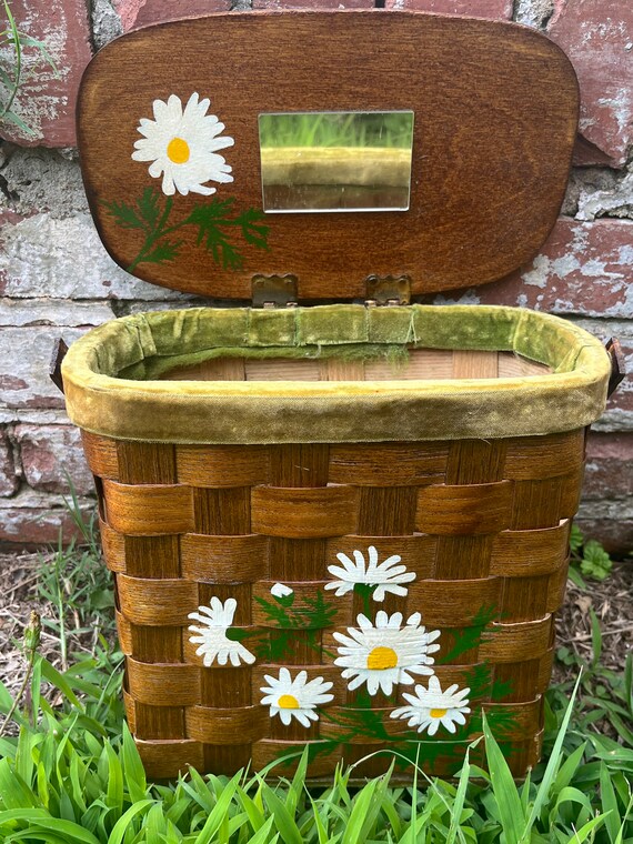 Blue/Cream Daisy Wicker Bucket Daisy Flower Purse