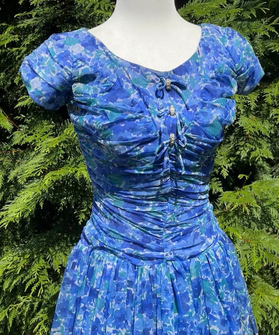 1950s Blue Watercolor Floral Party Dress with Rhi… - image 6