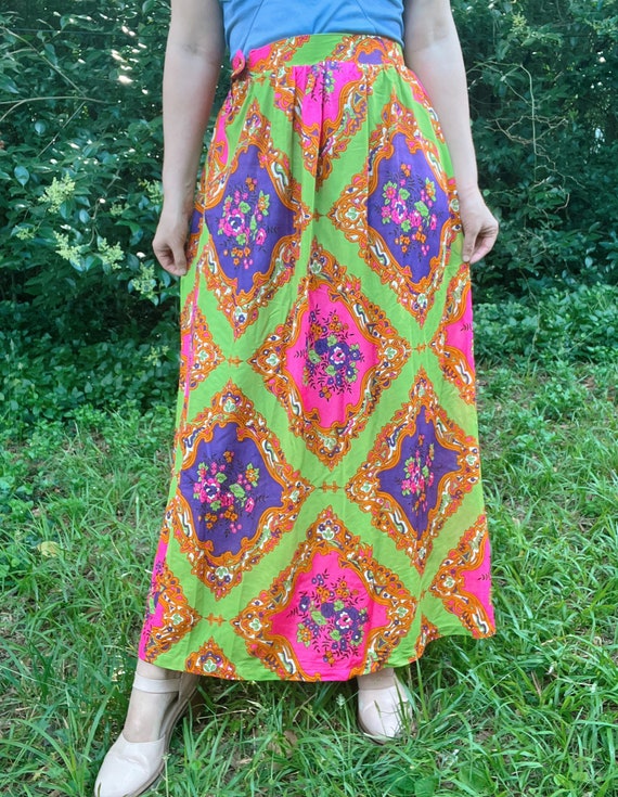 1970s Vibrant Neon Psychedelic Maxi Skirt | Size … - image 4