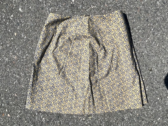 1960s Blue and Yellow Floral Mod Mini Skirt - image 2
