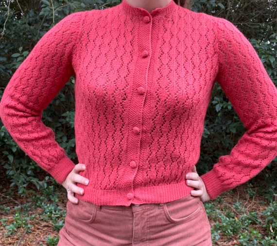 1940s Cranberry Pink Cardigan Sweater - image 4