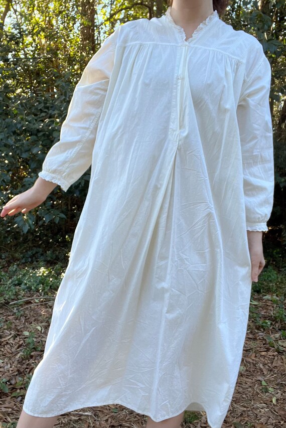 Antique Victorian White Cotton Nightgown - image 8