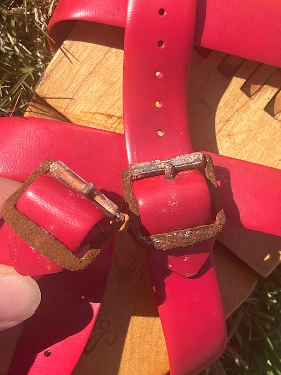 1950s Flexiclogs Sandals in Red | 50s Articulated… - image 7