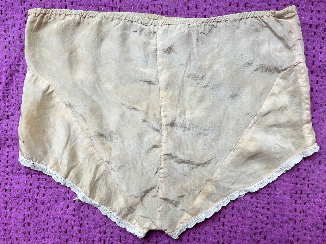 1930s Panties in Peachy Pink With Lace Trim Etsy