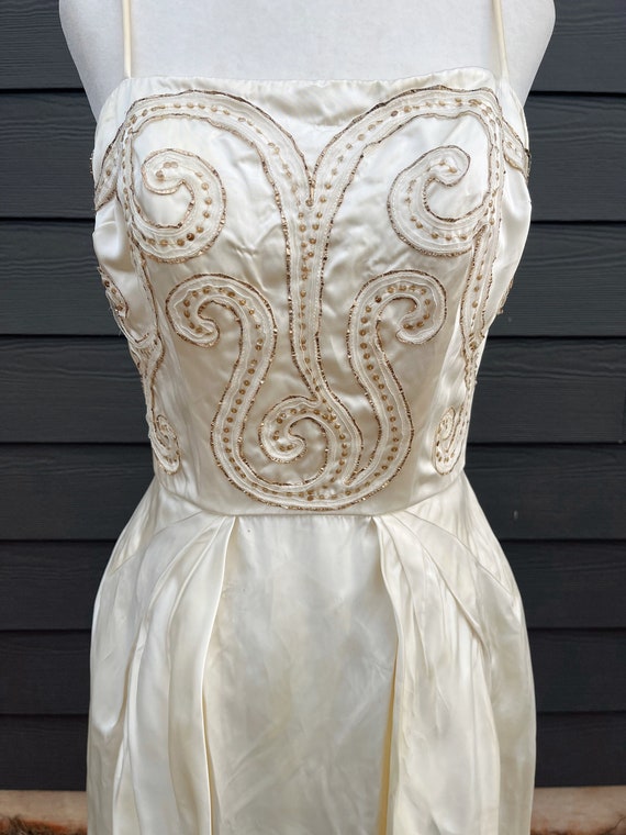 1940s Cream Overskirt Evening Gown With Sequined Bodice - Etsy Israel 1940s Cream Overskirt Evening Gown With Sequined Bodice - Etsy Israel