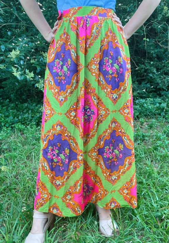 1970s Vibrant Neon Psychedelic Maxi Skirt | Size … - image 2