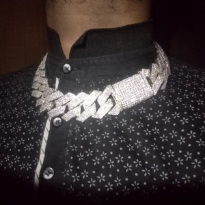 Ciężki solidny 925 srebrny męski łańcuszek VVS1 Moissanite z diamentami zdobiony kubańskimi, łańcuszki Icedout Rapper, szerokość 30 mm, wysokiej jakości zapięcie pudełkowe