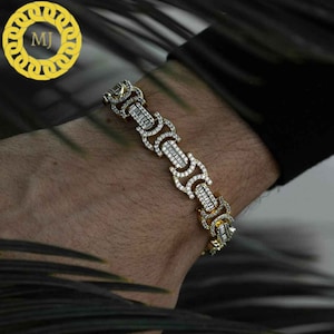 Ciężka, solidna bransoletka ze srebra próby 925 | Bransoleta z moissanitu VVS1 z diamentami o płaskiej fakturze bizantyjskiej o średnicy 15 mm | Bransoleta Iced Out platerowana 18-karatowym złotem