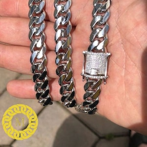 Cadena de eslabones cubanos Miami de moissanita de 12 mm / Cierre de moissanita de plata esterlina maciza 925 / Color VVS1 D con certificación GRA
