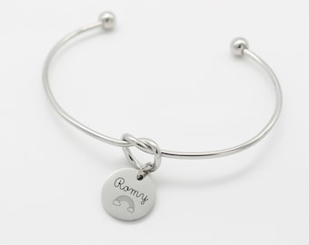 Personalized Engraved Bangle Bracelet, First Name Jewelry, Birth Jewelry, Mom Bracelet Jewelry, Grandma Godmother Gift Idea Bridesmaid Jewelry