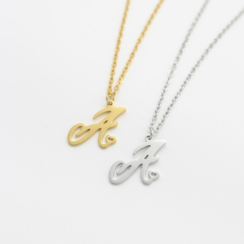 Collier personnalisé lettre initiale alphabet cœur prénom ami couple, idée cadeau danniversaire bijou femme marraine maman acier inoxydable image 2