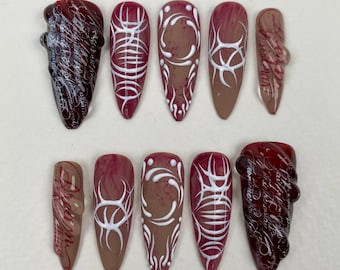 Ghost Veil Chrome Press-On Nails – Gothic Smoke Silver Fake Nails