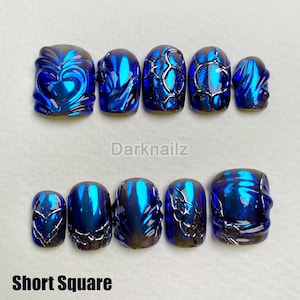 Unghie finte cromate blu a specchio, stile Y2K / Darknailz immagine 1