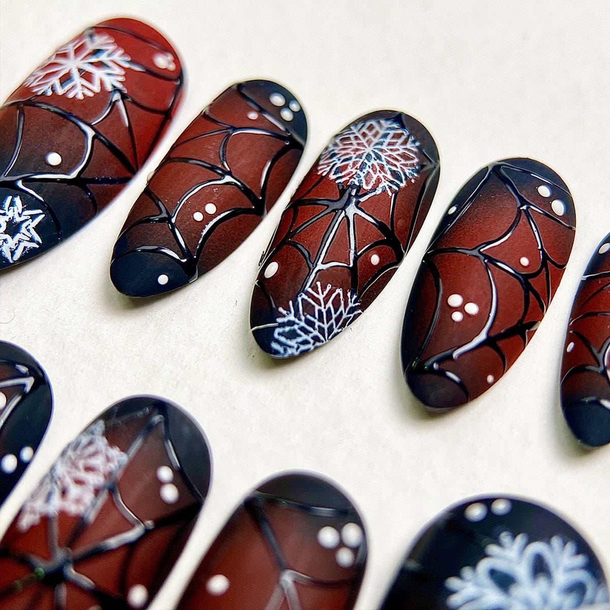 Gothic Snowflake Christmas Press-On Nails - Dark Winter Spiderweb Fake Nails