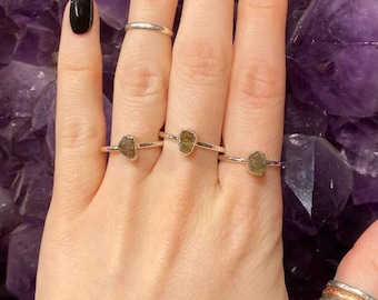 Handmade Sterling Silver Rough Moldavite Ring: Czech Gemstone Jewelry