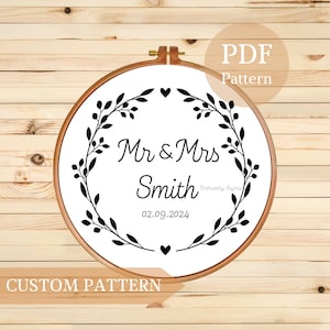 Patrón de bordado a mano con letras de boda personalizadas, marco floral personalizado para bordado en PDF, regalo de boda hecho a mano, idea de regalo con monograma