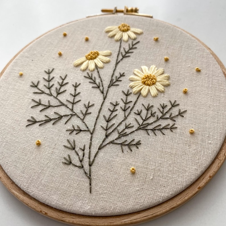 Daisy Hand Embroidery Pattern | Beginner-friendly | Step-by-step PDF ...
