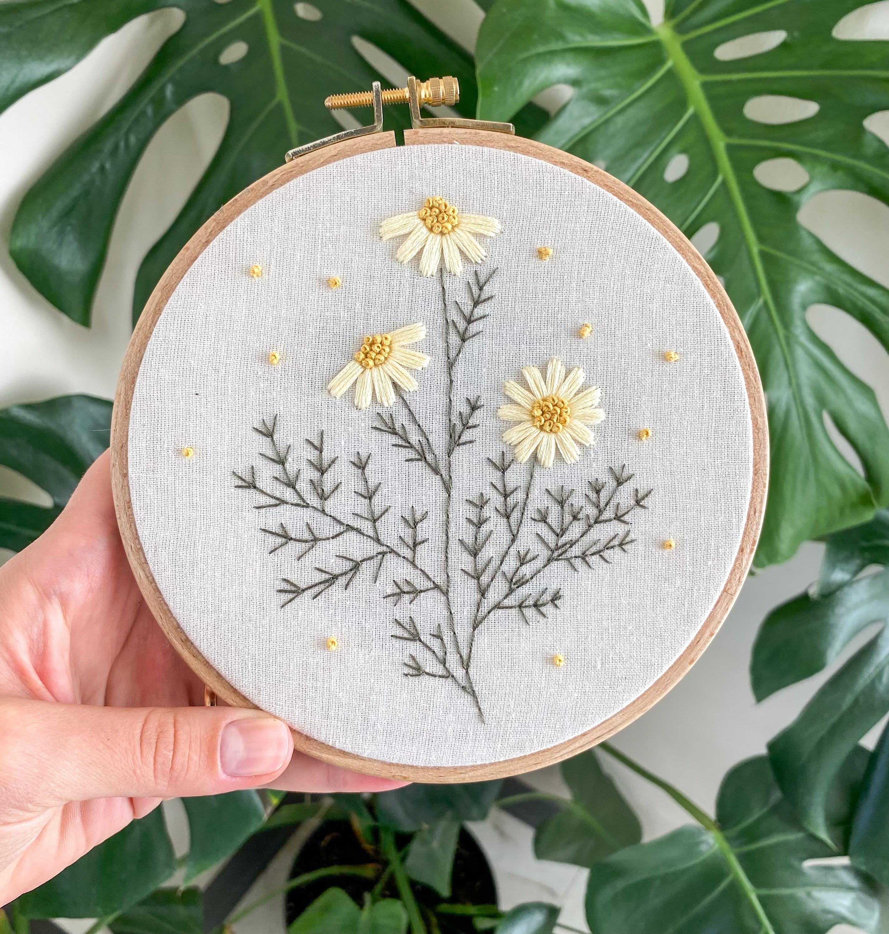 Daisy Hand Embroidery Pattern | Beginner-friendly | Step-by-step PDF ...