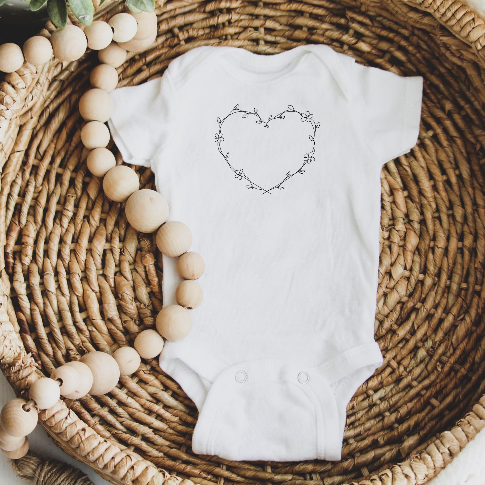 Floral Heart Frame Hand Embroidery Pattern Set | Flower Heart Shape ...