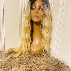 Blonde  Lacewig