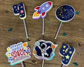 Space theme cupcake toppers , shoot for the moon birthday , space cake ideas , space birthday , space cupcakes , space theme , space decor