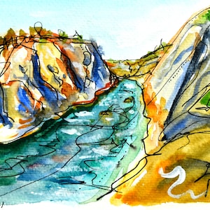 Puede incluir: Pintura acuarela de un cañón con un río que lo atraviesa. Las paredes del cañón son una mezcla de azul, amarillo y naranja. El río es de un azul verdoso vibrante. El texto "Billy Goat Trail" está escrito en la esquina inferior izquierda y "1-14-21" en la esquina inferior derecha.