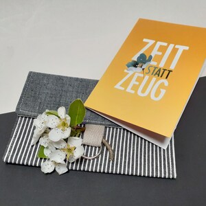 Set Gutschein + Kuvert Täschchen wieder verwendbar  "Zeit statt Zeug" jeans