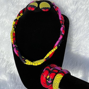 Ankara Fabric Cord Necklace with Large Button Earrings, African Rope Necklace, Tribal Necklace, African Jewelry