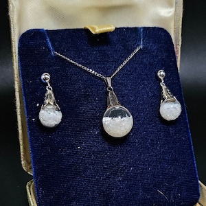 Vintage sterling silver  iris floating opal set