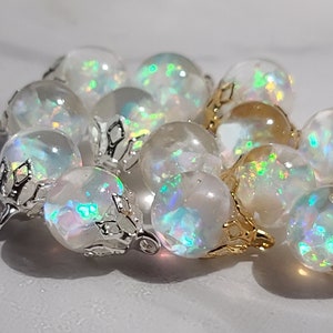 10mm Australian opal charm Floating opal Gold/Silver