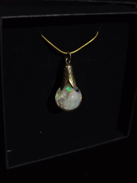 Large tulip gold filled floating opal - IRIS 