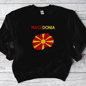 MACEDONIA Sweatshirt,Crew Neck Sweatshirt, flag and map Design,Travel Crewneck, flag map Clothing, Macedonia Gifts, Macedonian Gift,