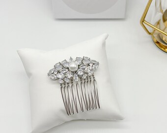 Rhinestone and Pearl Hair Comb, Hair Accessories, Hair Jewellery, Bridal Hair, Hair Pin