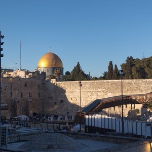 Sua NOTA DE ORAÇÃO no Muro das Lamentações Jerusalém Israel Personalizado Esperança Fé Trabalho Família Saúde Bênção Foto - Arquivo digital