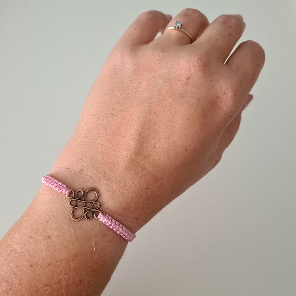 Makramee Armband, Schmuckband Unendlich Anhänger, Freundschaftsband aus Nylon, Freundschaftsarmband für Damen, Herren und Kinder, Rosa