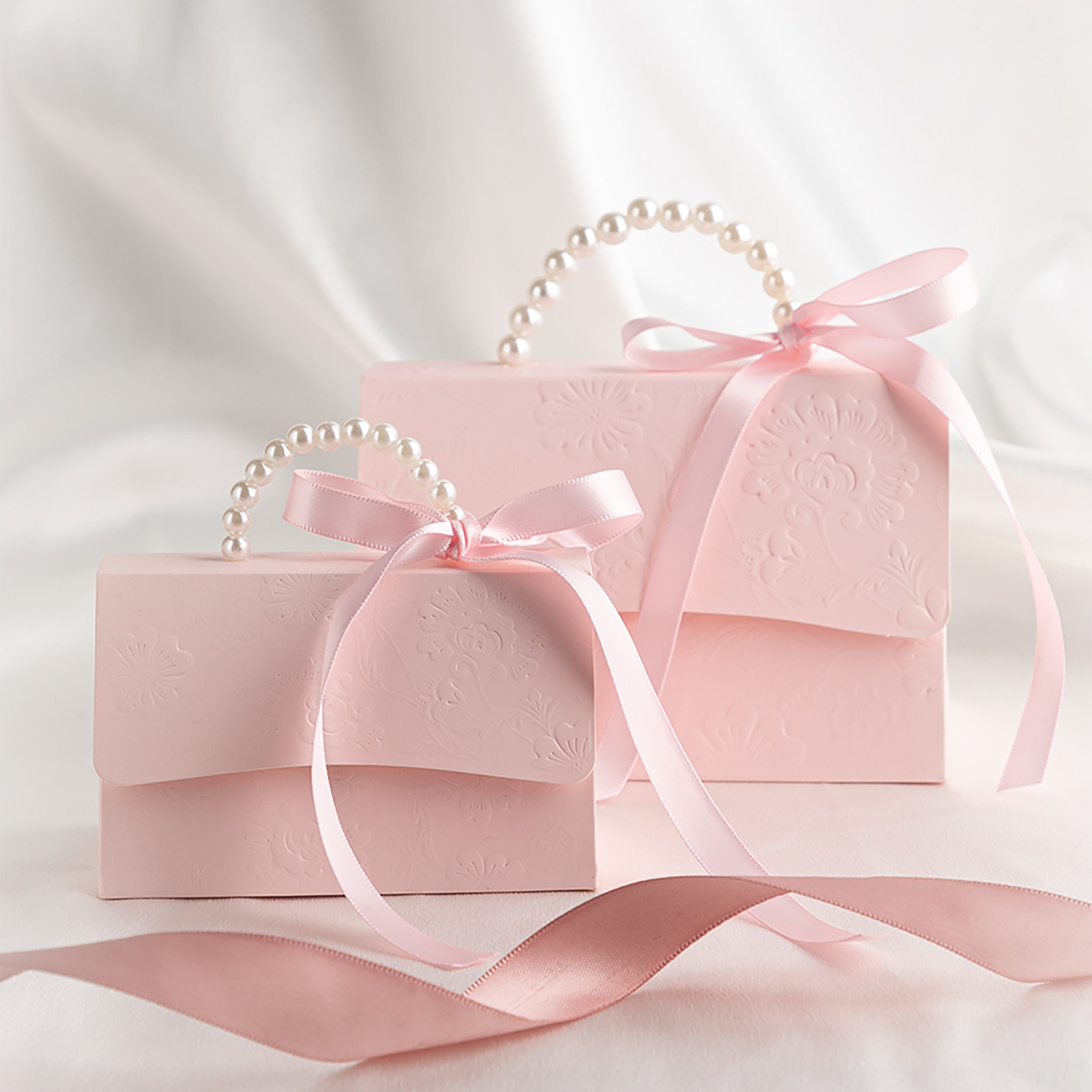 Wedding Small Candy Boxes , Pink Color Mini Paper Gift Box Offset Printing