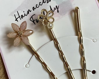 Soft pink flower hair bobby pins, set of 3