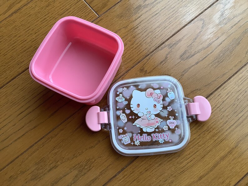 Hello Kitty Small Food Container, Mini Lunchbox, Sanrio, Made in Japan
