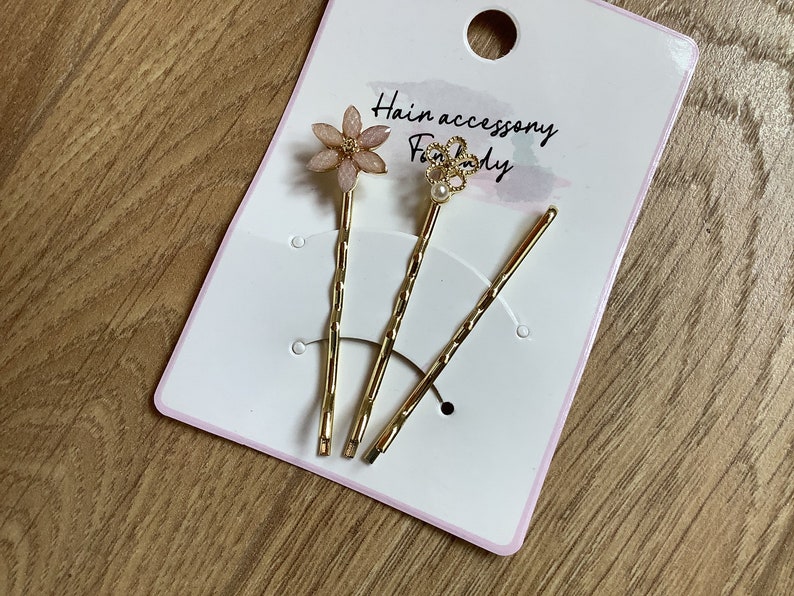 Soft pink flower hair bobby pins, set of 3 image 5