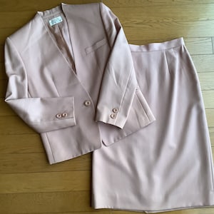 Vintage Soft Pink Wool Skirt Suit, Blazer and Skirt