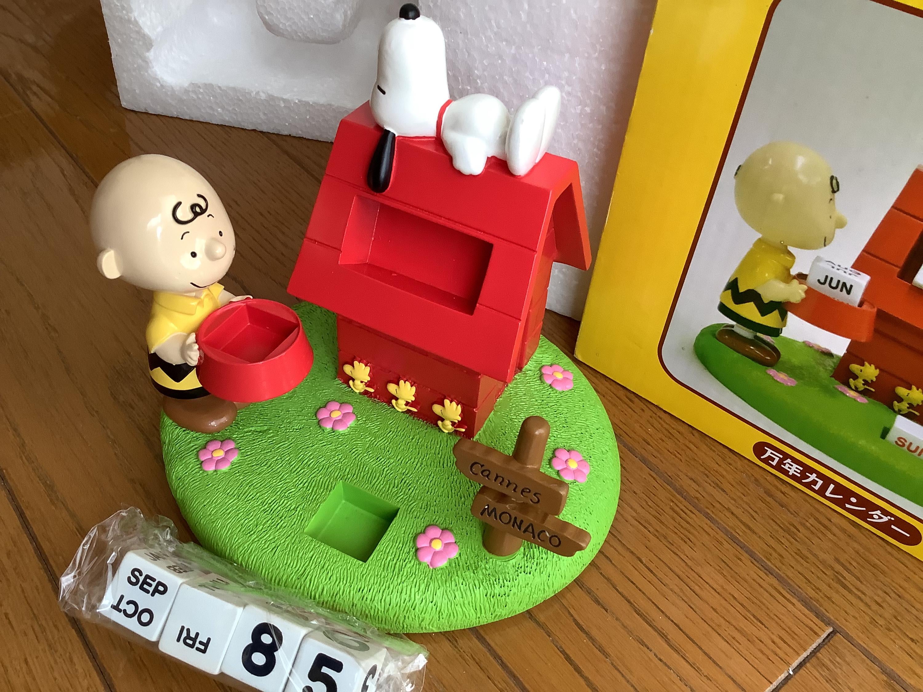 Snoopy perpetual calendar - Etsy 日本