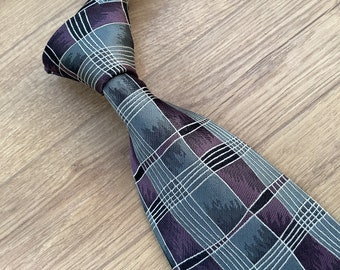 Vintage 100% silk necktie, Made in Japan
