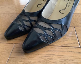 Sapatos de salto alto vintage em couro preto e tela, fabricados no Japão, tamanho 24 cm (JP)