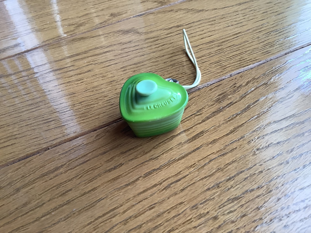 Le Creuset Pot Key Chain, Gourmet Key Ring, Funny Key Ring - Etsy