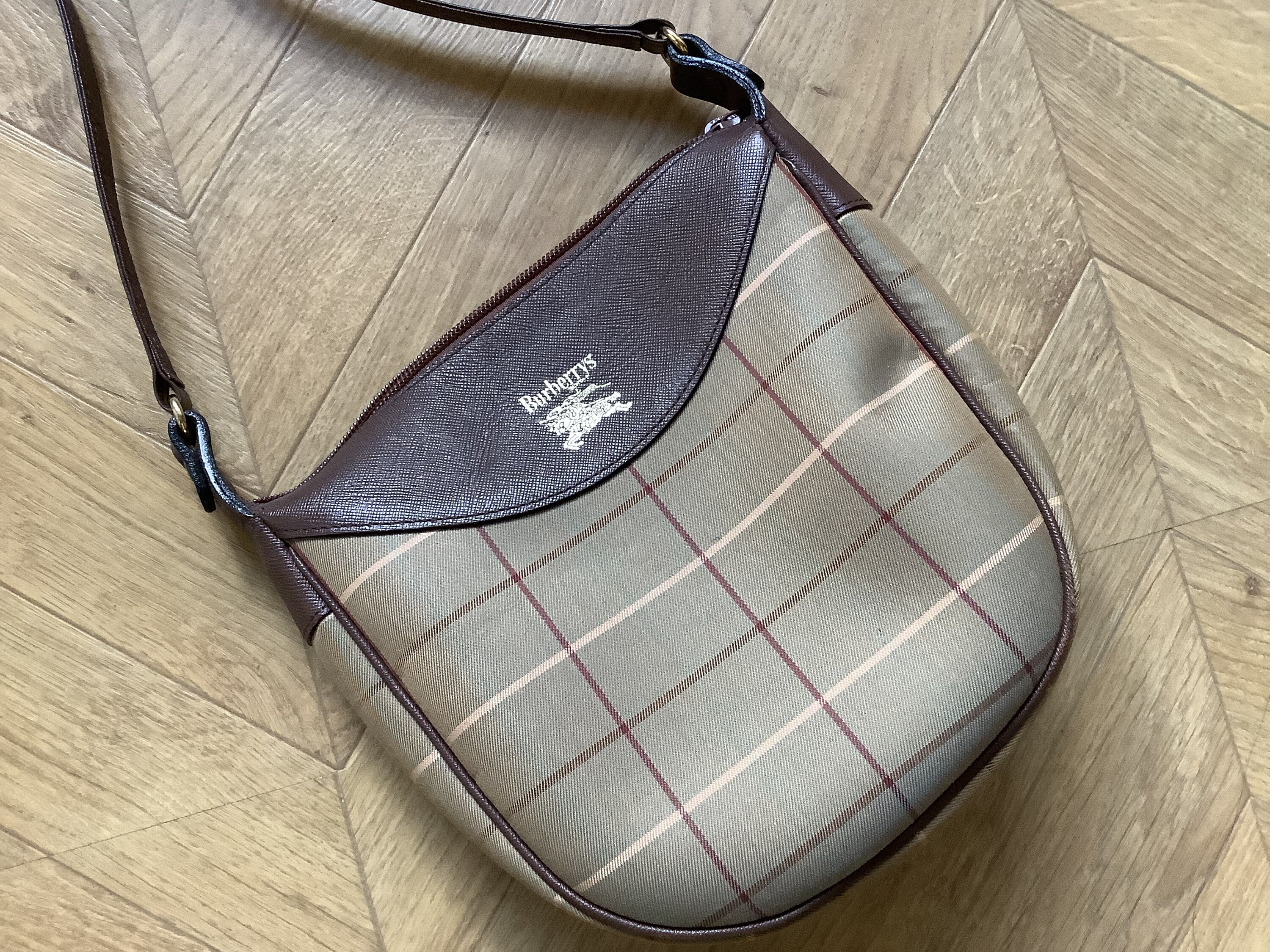 Vintage Burberry Nova Check Small Bag Alma Bag 