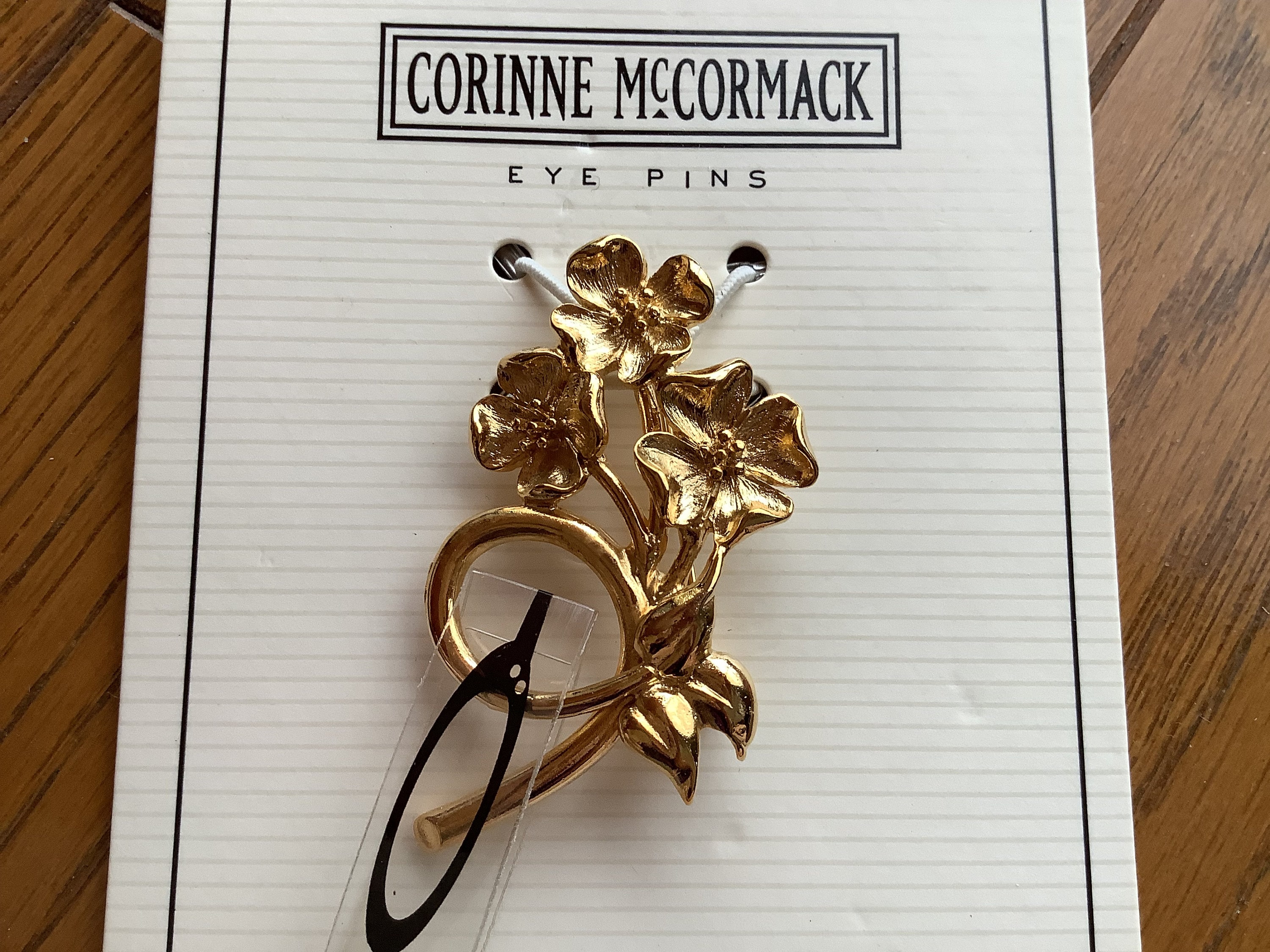 Vintage Corinne McCormack porte-lunettes, broche porte-écharpe
