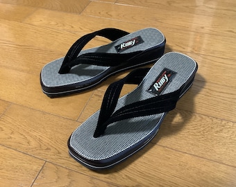 Smartdogs Blue Criss Cross Flip Flop Cushioned Sandals 